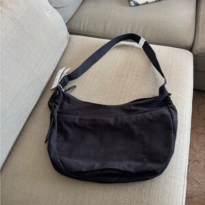 The Carryall crossbody